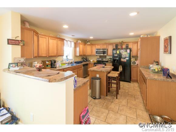 26 Berachah Valley Place Asheville NC 28805