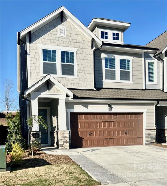 5057 Lesleewood Court Charlotte NC 28226