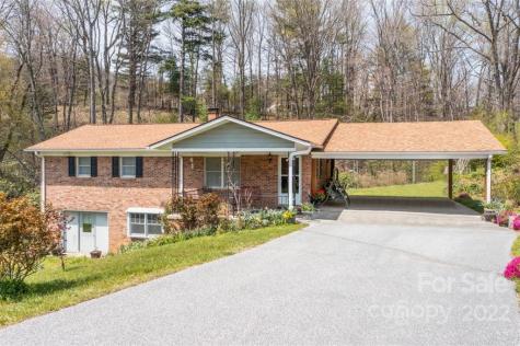 2476 Dale Road Spruce Pine NC 28777