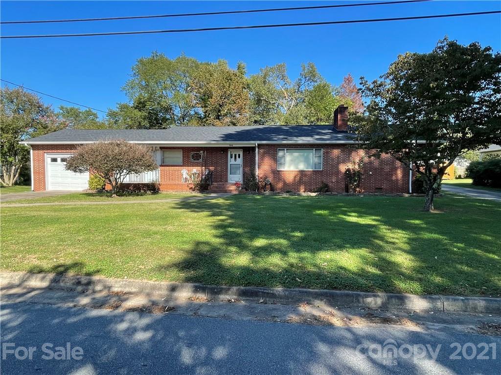 706 Seehorn Street NE Lenoir NC 28645