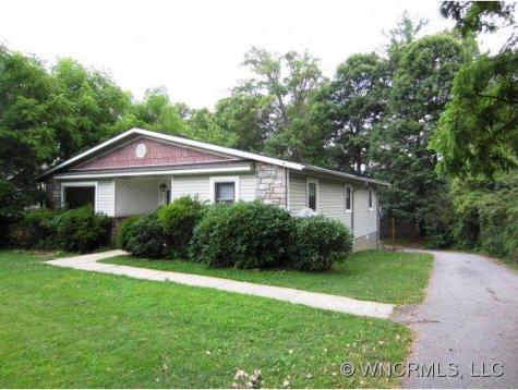 3 Rathfarnham Road Asheville NC 28803