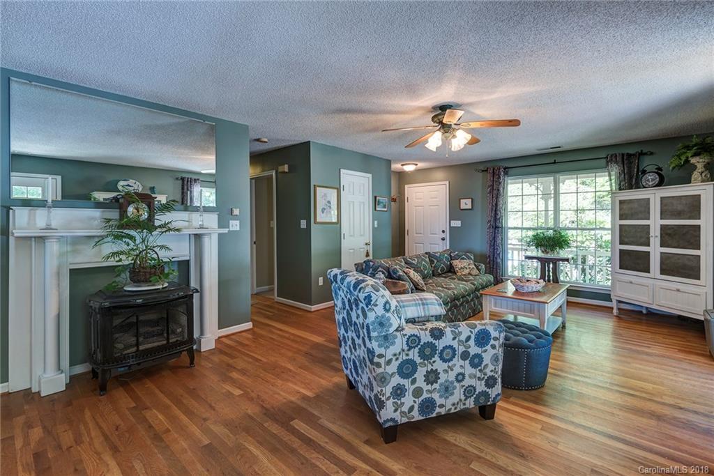 156 Brown Road Asheville NC 28806