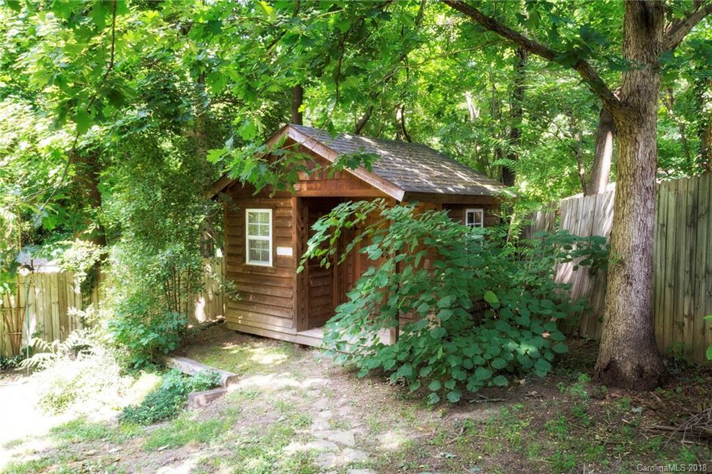 37 Hollywood Street Asheville NC 28801