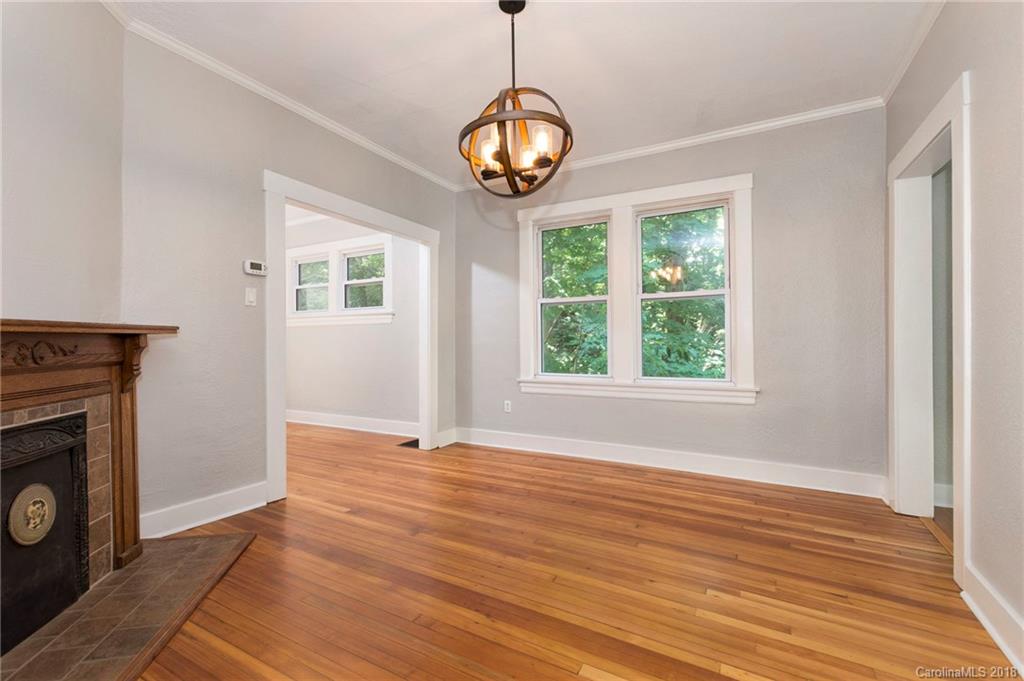 37 Hollywood Street Asheville NC 28801