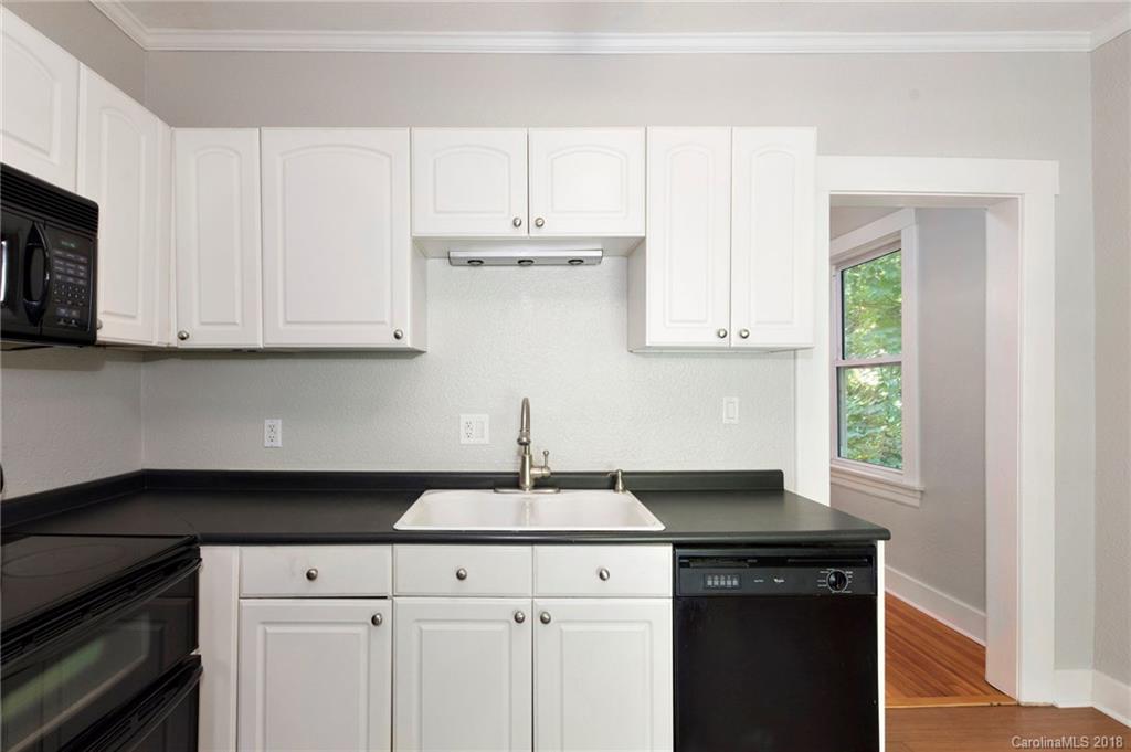 37 Hollywood Street Asheville NC 28801