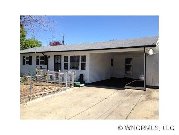 27 Mull Street Waynesville NC 28786