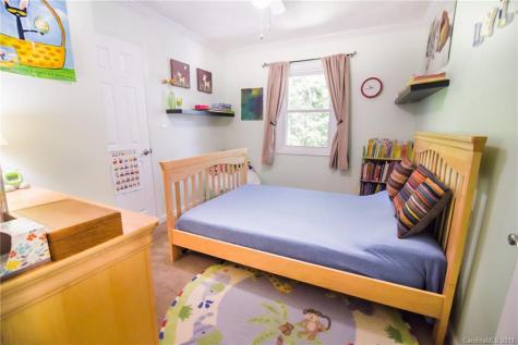 31 Arco Road Asheville NC 28805