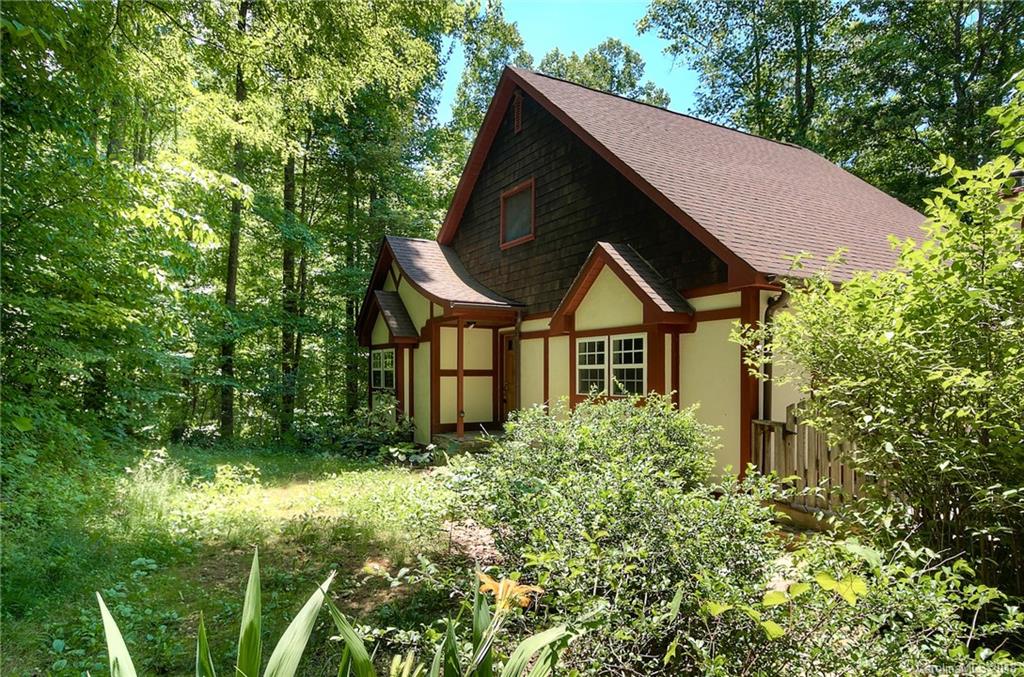 694 Charlie Woody Mountain Road Spruce Pine NC 28777