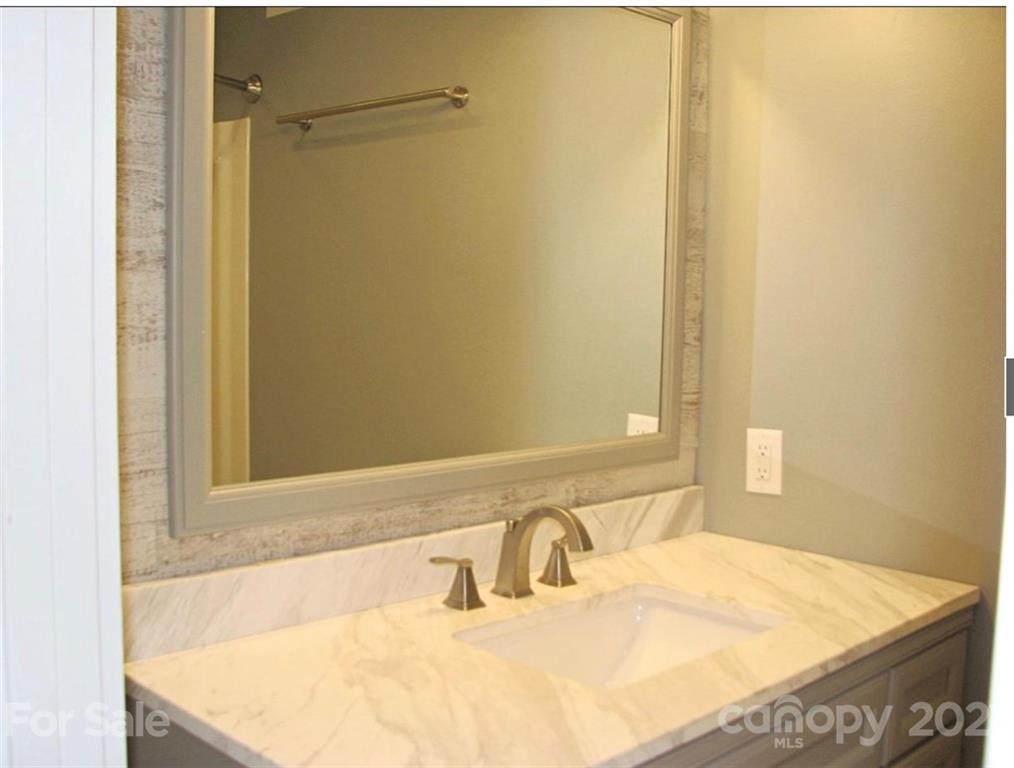 10 Dogwood Court Asheville NC 28805