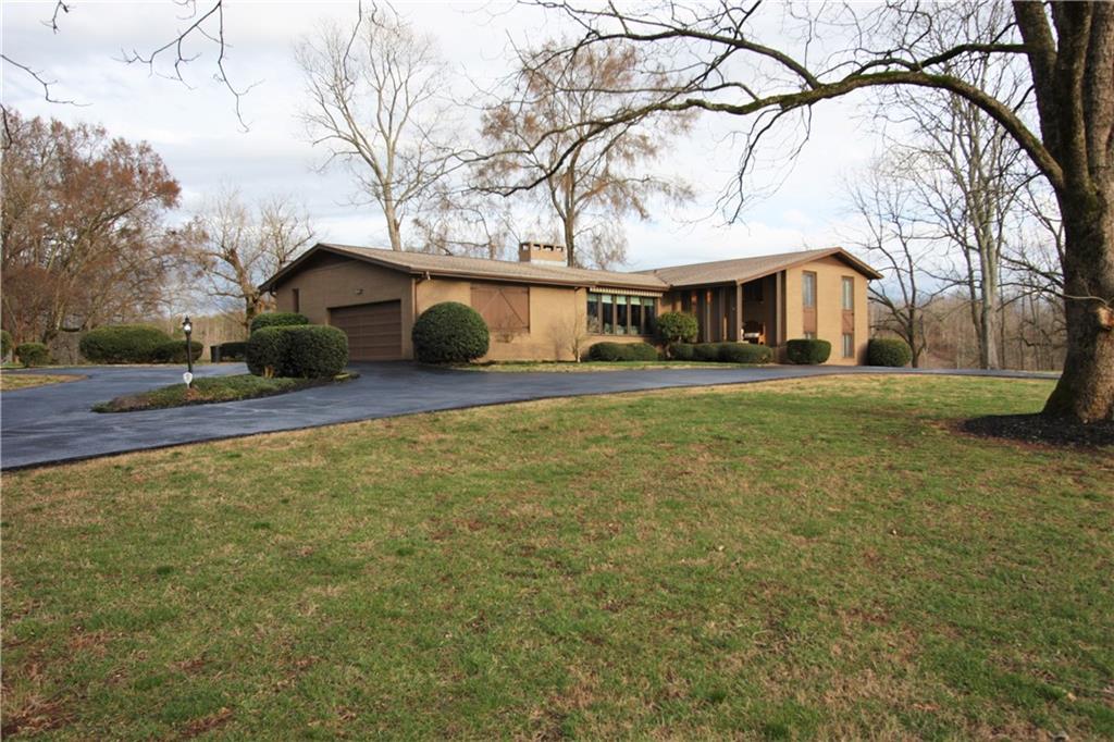 2918 Rome Jones Road Newton NC 28658