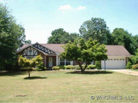 136 Carlton Drive Forest City NC 28043