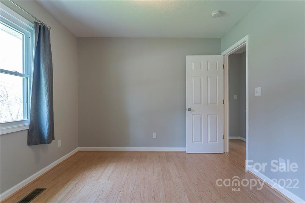 41 Yost Street Weaverville NC 28787