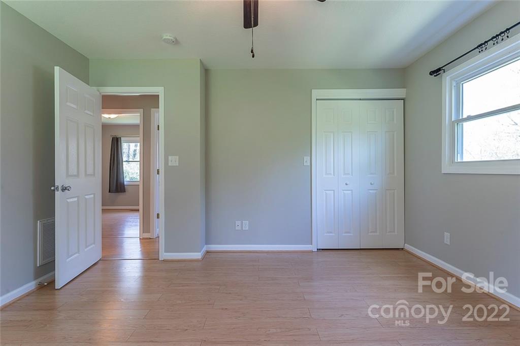 41 Yost Street Weaverville NC 28787