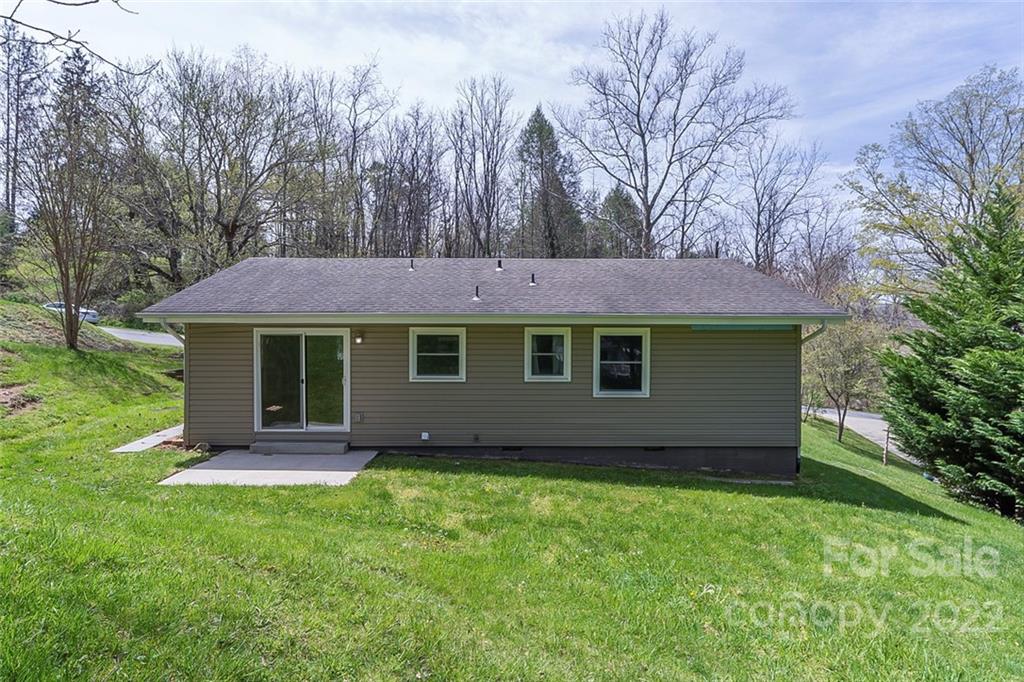 41 Yost Street Weaverville NC 28787
