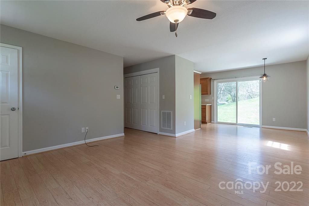 41 Yost Street Weaverville NC 28787