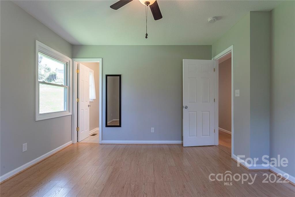 41 Yost Street Weaverville NC 28787