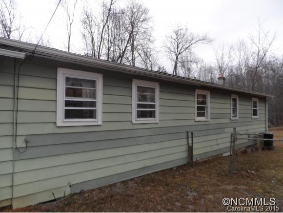 33 Tryphena Road Candler NC 28715