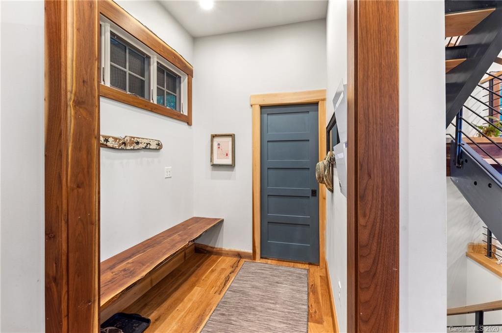 114 Hibriten Drive Asheville NC 28801