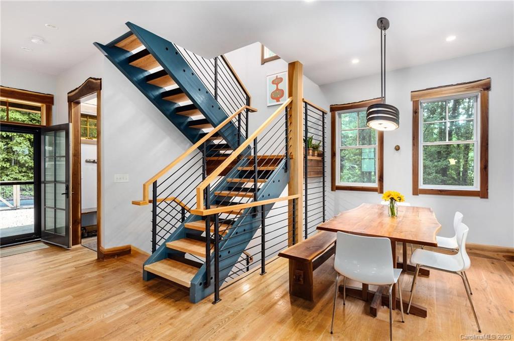 114 Hibriten Drive Asheville NC 28801
