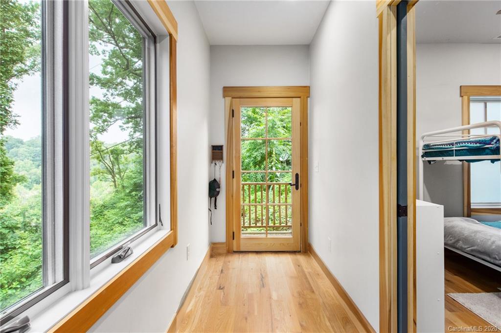 114 Hibriten Drive Asheville NC 28801