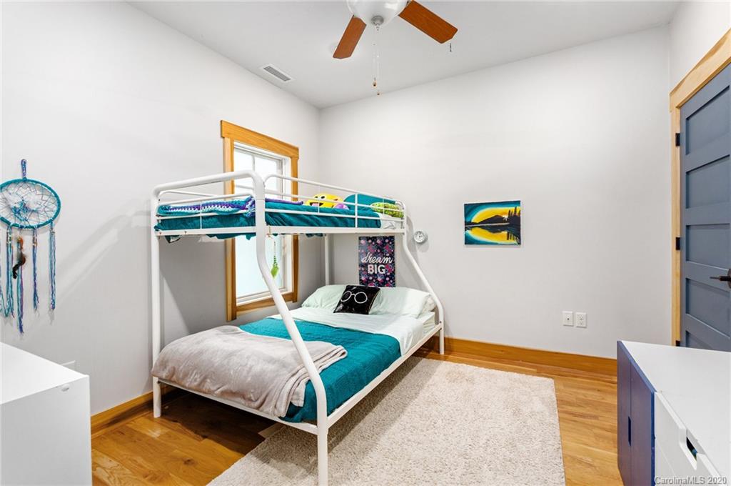 114 Hibriten Drive Asheville NC 28801