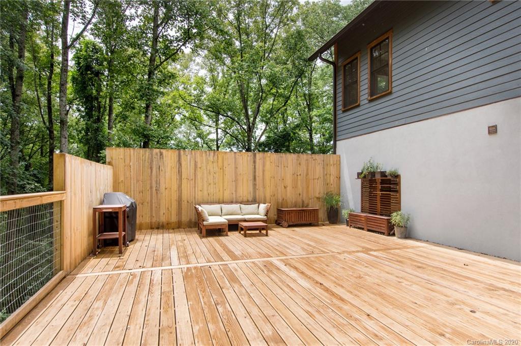 114 Hibriten Drive Asheville NC 28801