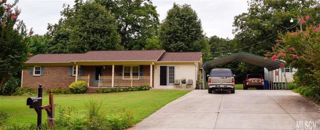 1061 23rd Street NE Hickory NC 28601