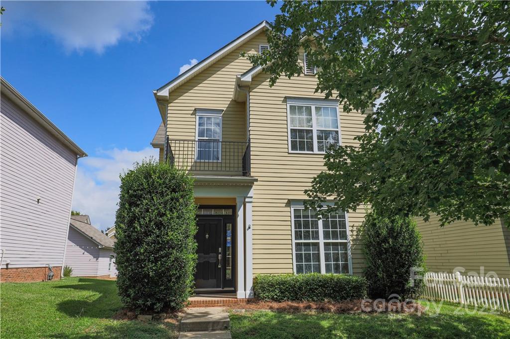 125 E Morehouse Avenue Mooresville NC 28117