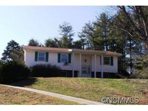 8 Fernbrook Place Asheville NC 28804