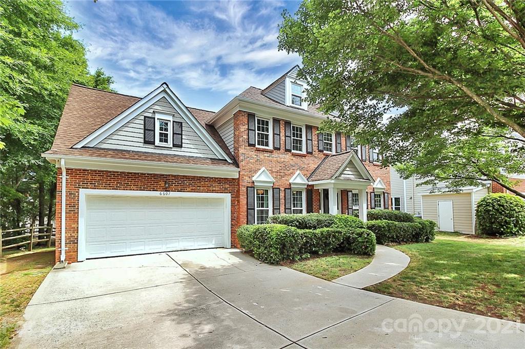 6607 Hawksnest Drive Charlotte NC 28269