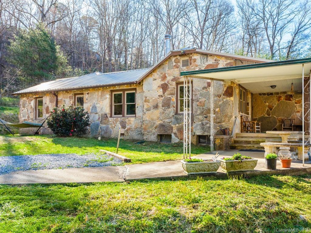64 Rich Mountain Road Brevard NC 28712