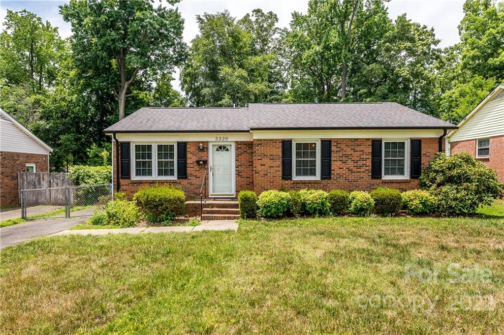 3329 Lochway Lane Charlotte NC 28269