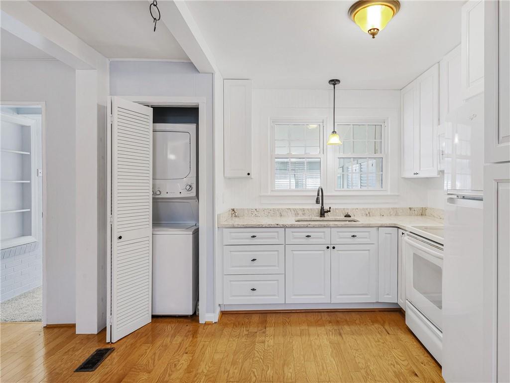 2246 Riceville Road Asheville NC 28805