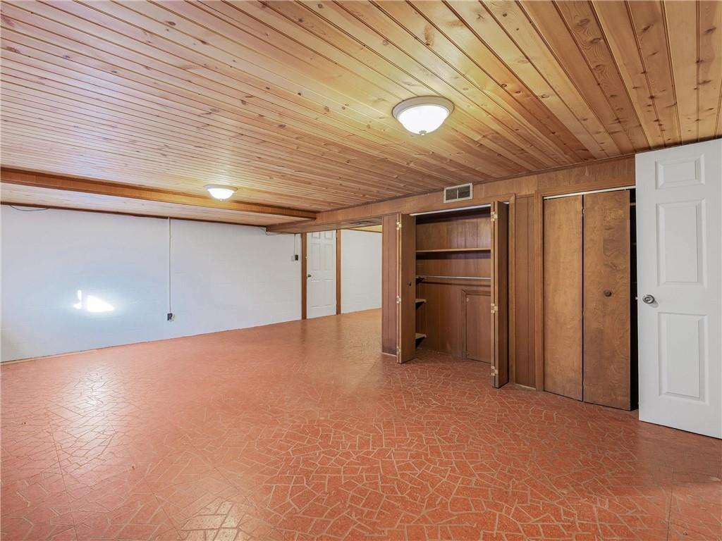 2246 Riceville Road Asheville NC 28805