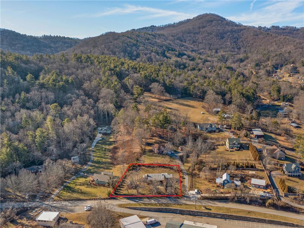 2246 Riceville Road Asheville NC 28805