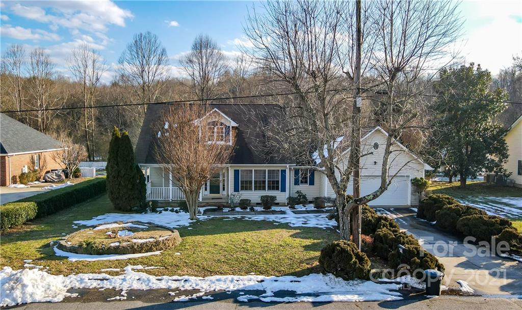 306 Willowbrook Drive Morganton NC 28655