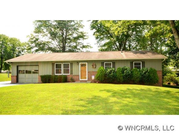 61 Sunflower Lane Fletcher NC 28732