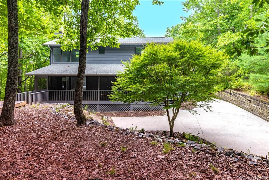 332 Utsonati Lane Brevard NC 28712