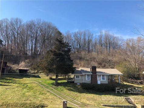 35 Hillcrest Drive Barnardsville NC 28709
