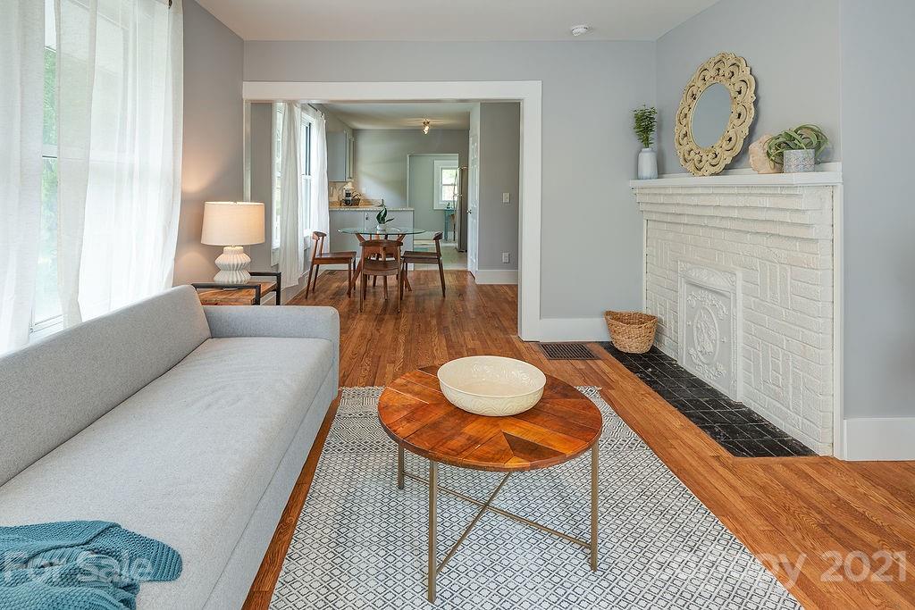 11 North Street Asheville NC 28801