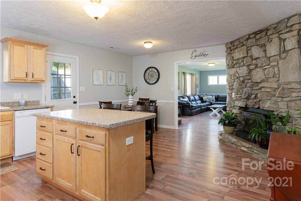 100 Wicklow Drive Asheville NC 28806