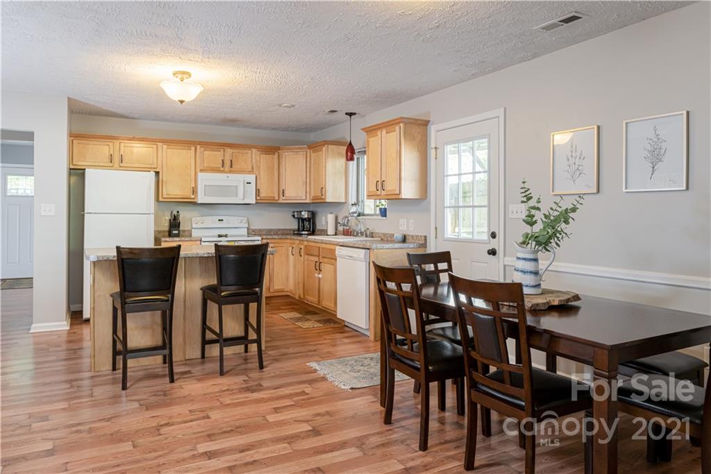100 Wicklow Drive Asheville NC 28806