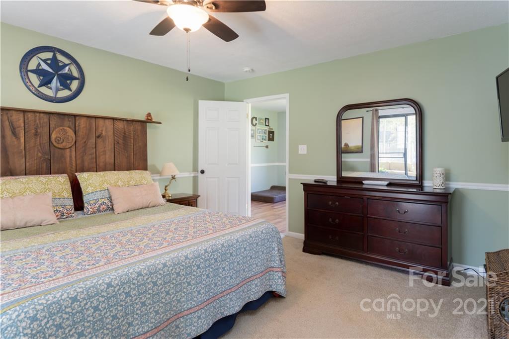 100 Wicklow Drive Asheville NC 28806