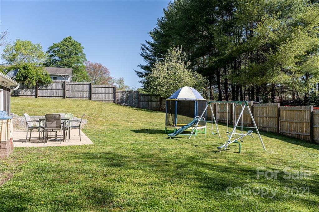 100 Wicklow Drive Asheville NC 28806