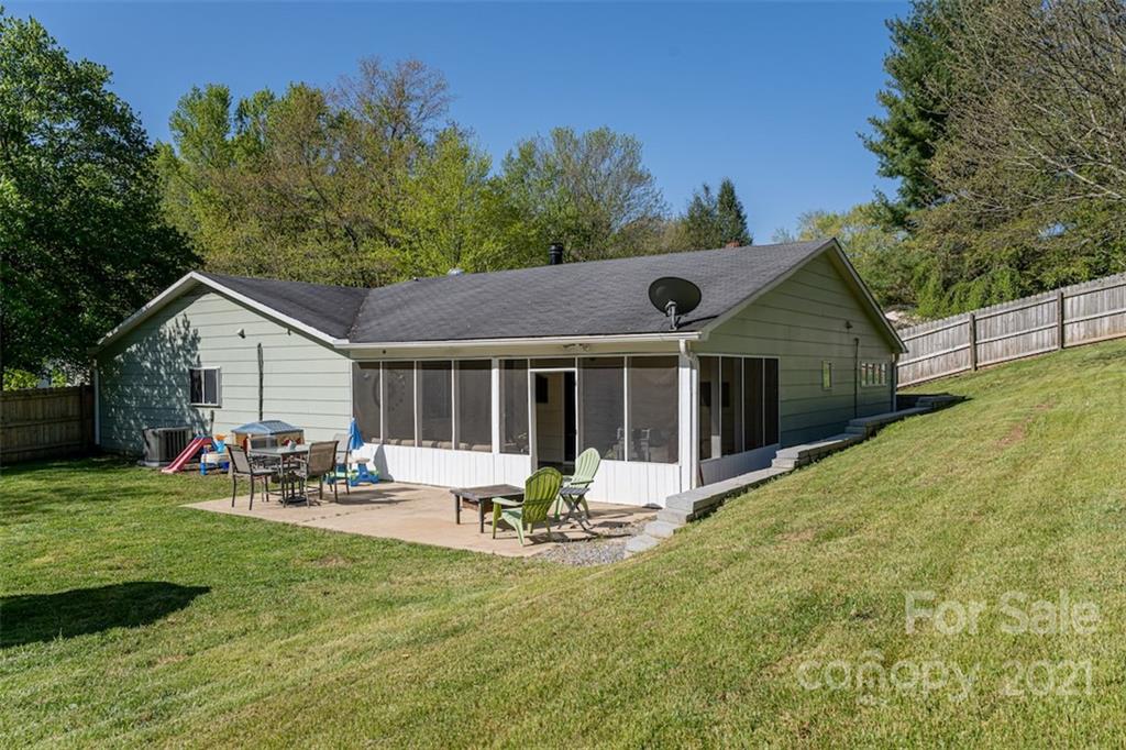 100 Wicklow Drive Asheville NC 28806