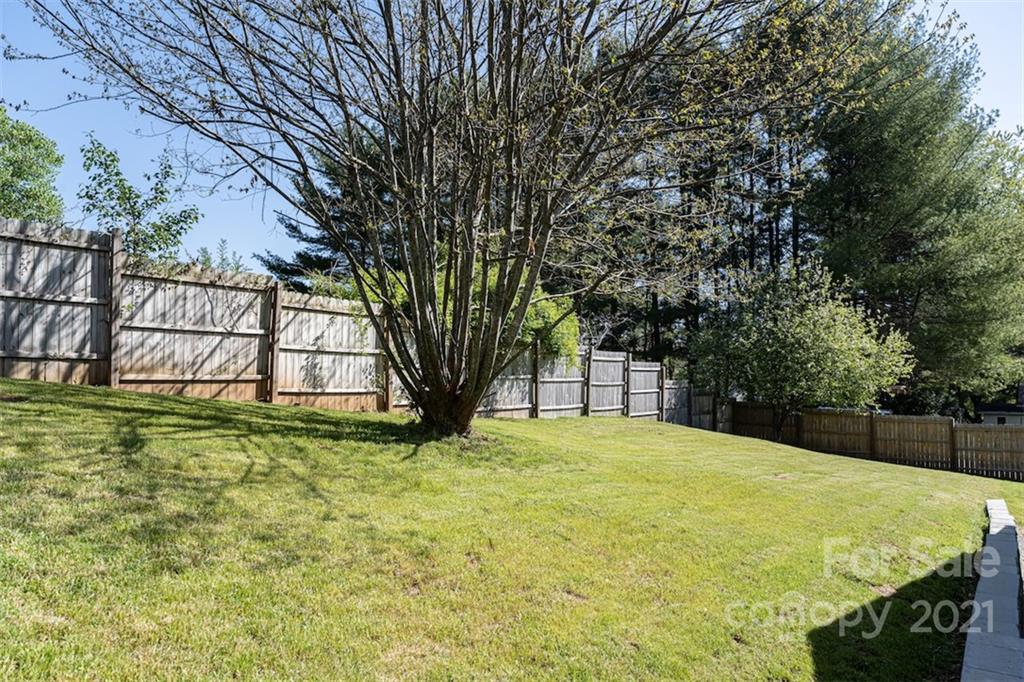 100 Wicklow Drive Asheville NC 28806