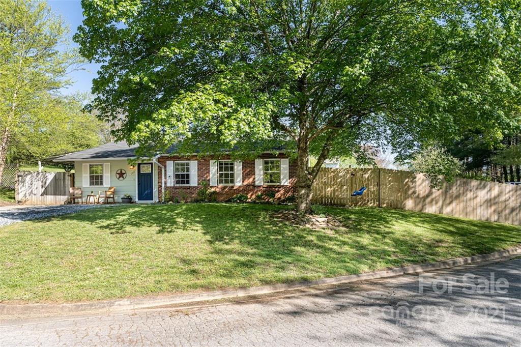 100 Wicklow Drive Asheville NC 28806