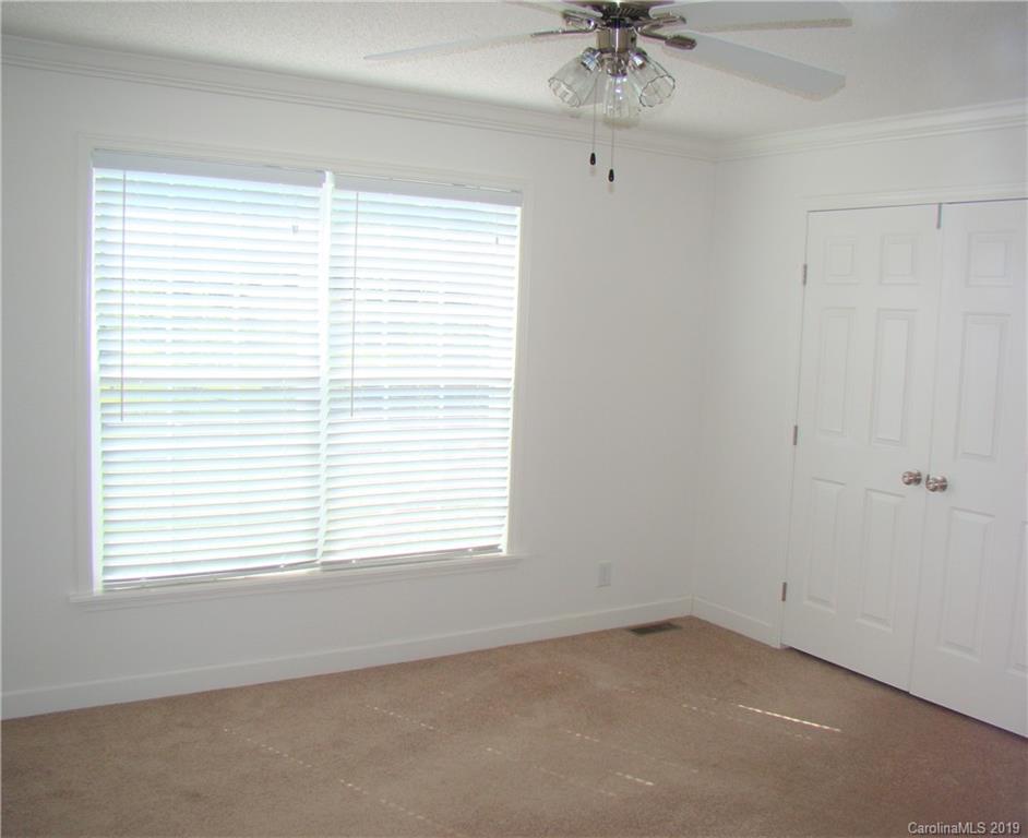 21 Clayton Drive Weaverville NC 28787