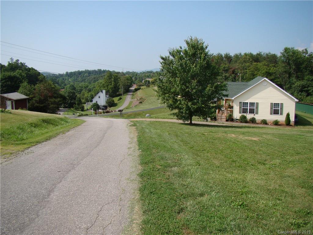 21 Clayton Drive Weaverville NC 28787
