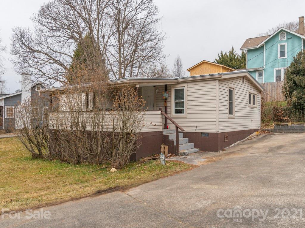 293 Brook Street Waynesville NC 28786